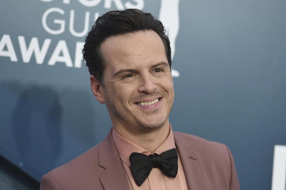 ARCHIVO – En esta fotografía de archivo del 19 de enero de 2020 Andrew Scott llega a la 26a ceremonia de los premios SAG en el Shrine Auditorium & Expo Hall en Los Angeles. Scott e Ian McKellen son algunos de los galardonados en los Premios Laurence Olivier a lo mejor del teatro de Gran Bretaña que se otorgaron el 25 de octubre de 2020.(Foto Jordan Strauss/Invision/AP, archivo)