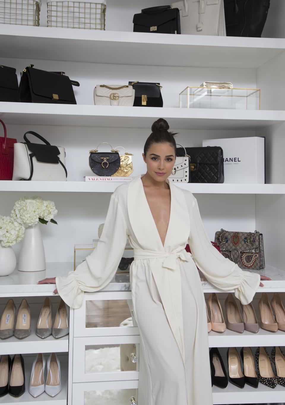 The model and actress needed a total closet re-haul to go with her new home renovation and thanks to social media, Culpo knew just who to turn to