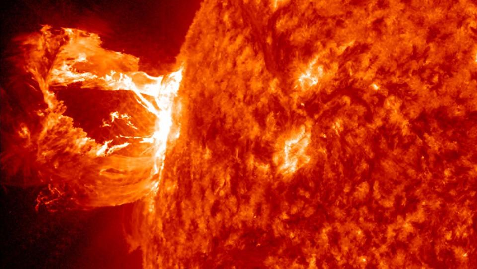 Llamarada solar captada por el Solar Dinamic Observatory (SDO) de la NASA
