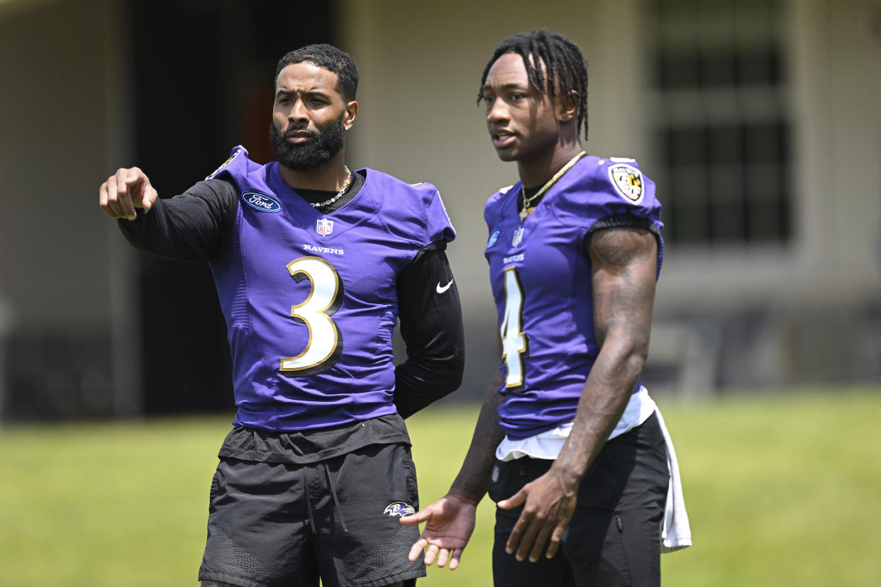 Baltimore Ravens wide receiver Odell Beckham Jr. (left) is helping rookie wideout Zay Flowers (right) at training camp with the finder points of playing the position. (AP Photo/Gail Burton)