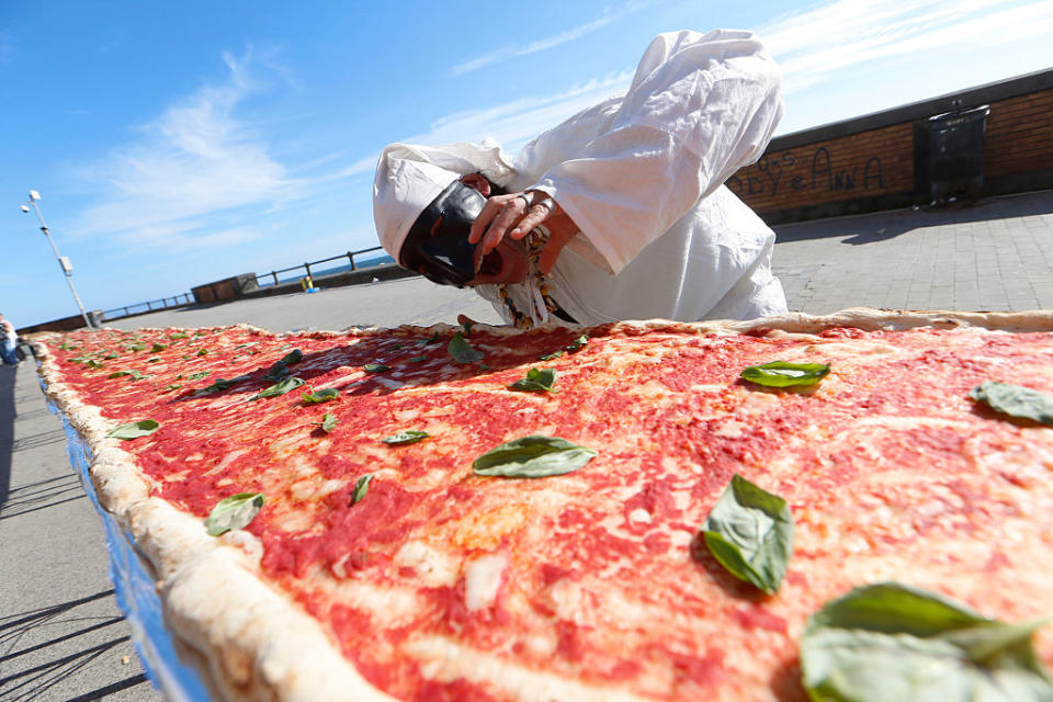 Die längste Pizza der Welt: Neapel bricht alle Rekorde