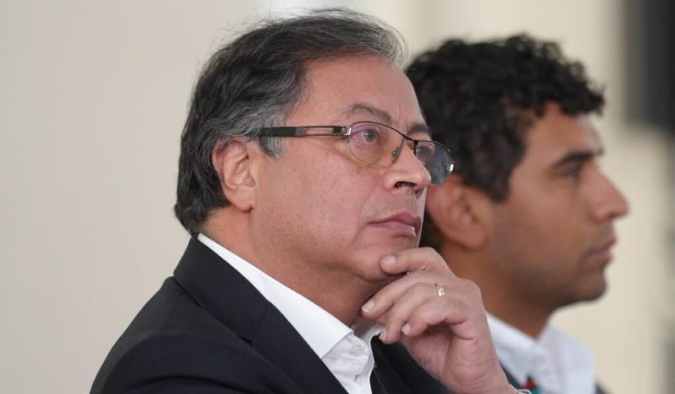 Gustavo Petro, presidente de Colombia, durante la radicación de la reforma pensional en el Congreso.