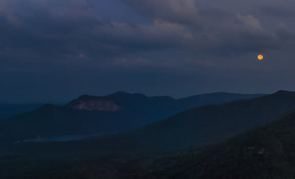 Photographer Shreenivasan Manievannan captures the "Blue Hour" of the Blue Moon full moon of July 31, 2015 from Table Rock Mountain in South Carolina.