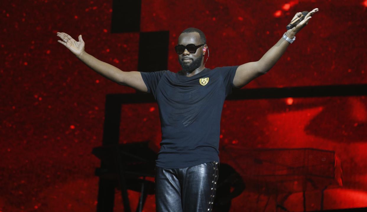 Maître Gims sur la scène du Stade de France, le 28 septembre 2019 - Zakaria Abdelkafi - AFP