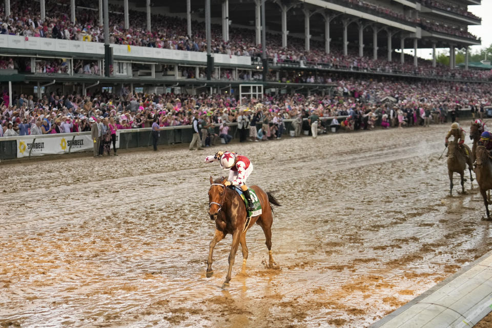 Brian Hernandez Jr. rides Thorpedo Anna to win he 150th running of Kentucky Oaks horse race at Churchill Downs Friday, May 3, 2024, in Louisville, Ky. (AP Photo/Jeff Roberson)