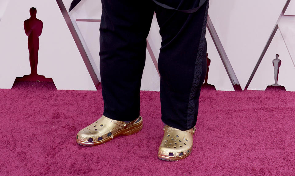 LOS ANGELES, CALIFORNIA – APRIL 25: Questlove, shoe detail, attends the 93rd Annual Academy Awards at Union Station on April 25, 2021 in Los Angeles, California. (Photo by Chris Pizzello-Pool/Getty Images)