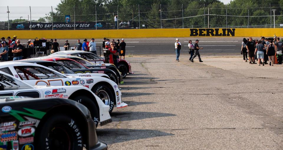 Cars line up ahead of the final Money in the Bank 150 race at Berlin Raceway in Marne, Michigan on June 7, 2023. (Emily Elconin/NASCAR)