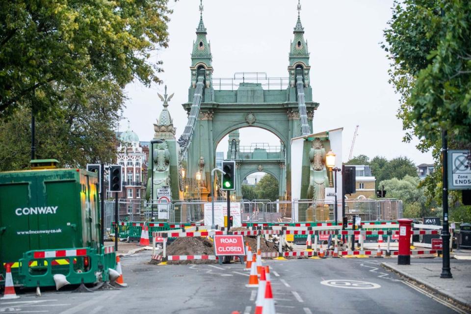 Hammersmith bridge closure (Lucy Young)