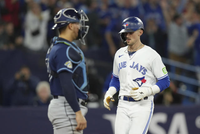 Rookie Alejandro Kirk has HR, 4 hits, Jays beat Yankees 11-5 - The San  Diego Union-Tribune