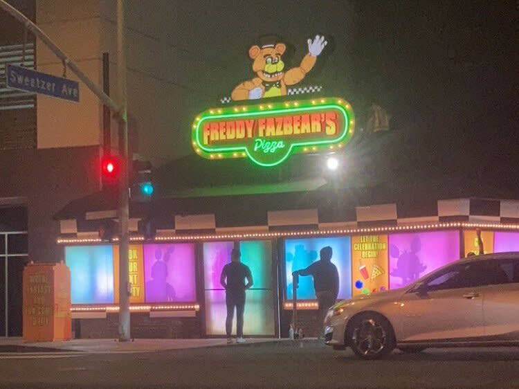 ¿Te animarás a visitar el restaurante de la película de Five Nights at Freddy's?