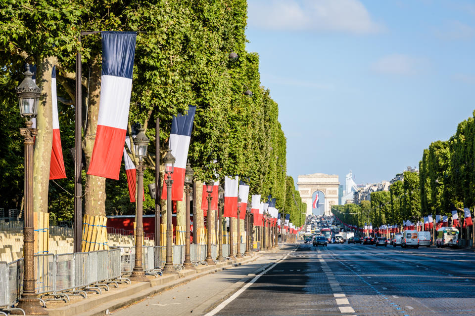 巴黎必訪觀光景點：香榭麗舍大道（示意圖/Getty Image）