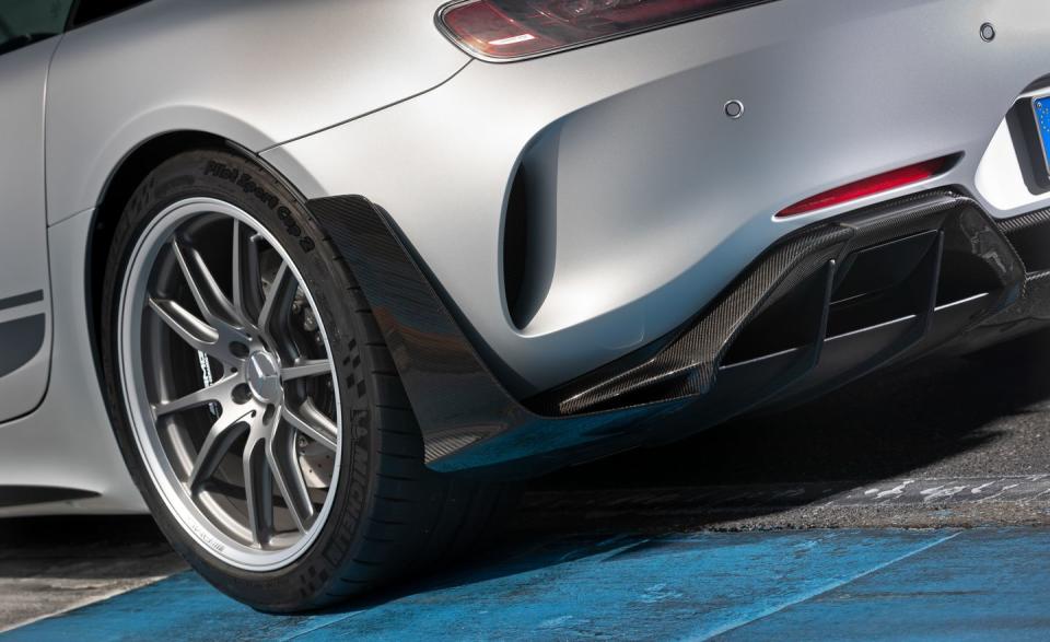 <p>The GT R Pro also sports a restyled rear diffuser, as well as additional carbon-fiber side blades behind its rear wheels. </p>