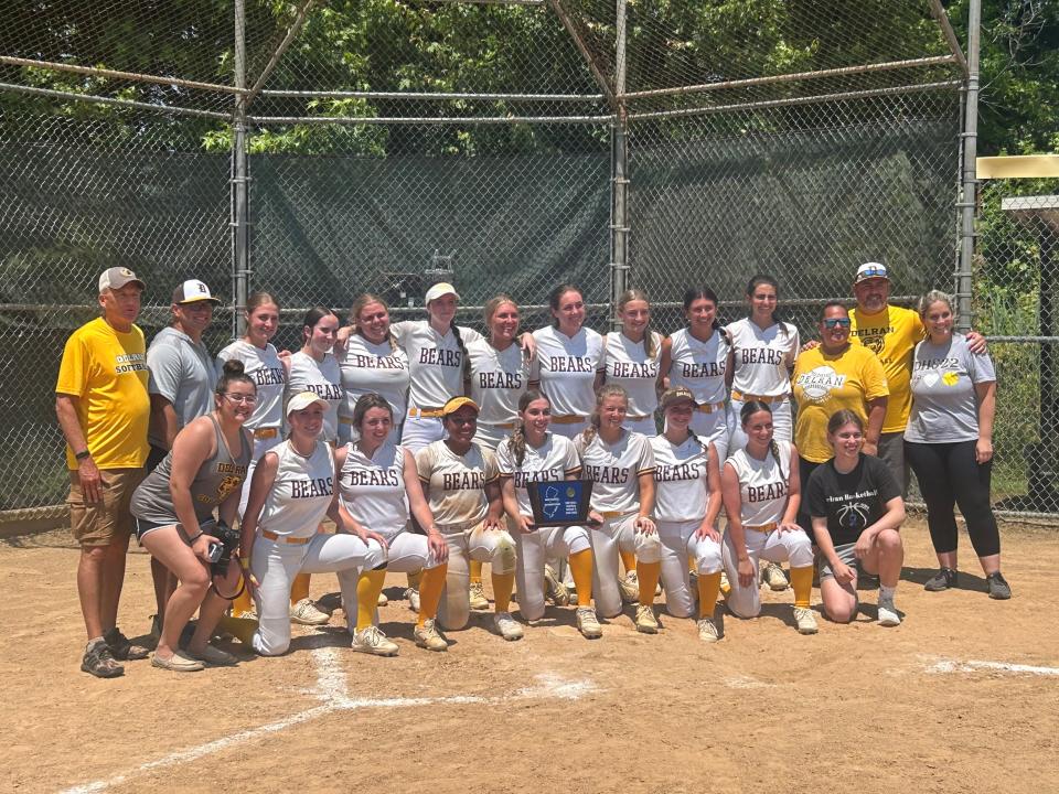 The Delran High School softball team was crowned Central Jersey Group 2 champions on Friday with a 2-1 victory on Bordentown.