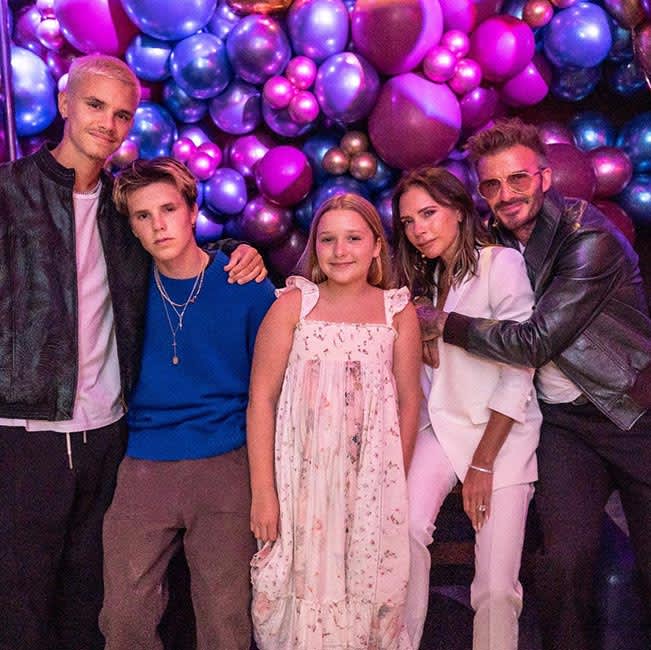 victoria-david-beckham-family-photo-harper