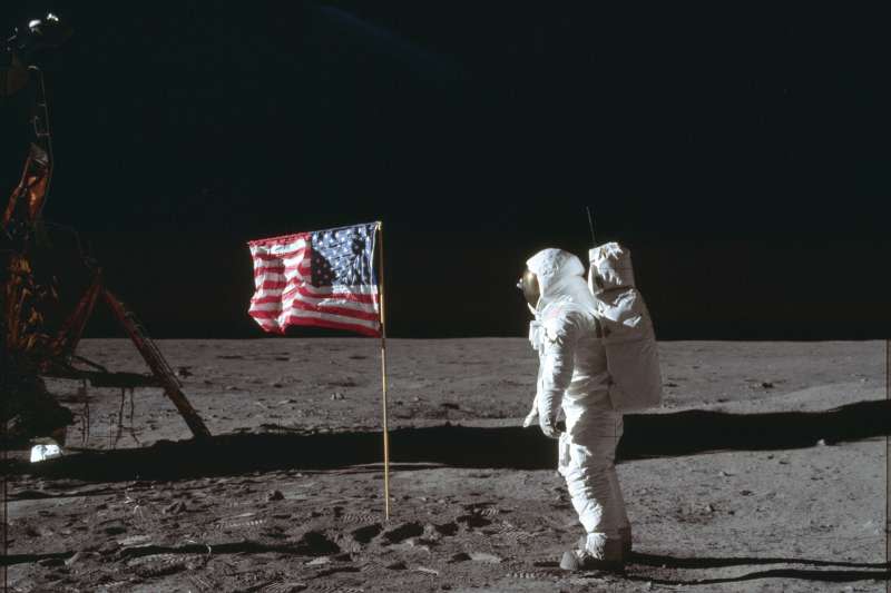 1969年7月20日，阿波羅11號登月任務太空人艾德林（Buzz Aldrin）在月球（AP）