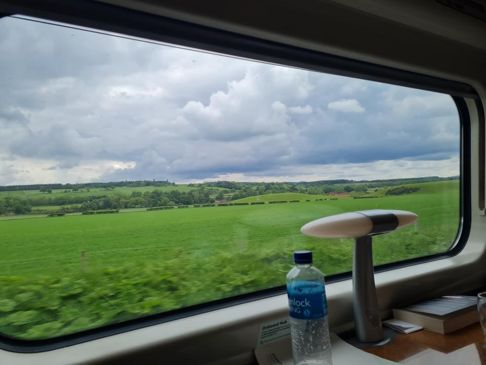 glasgow to london train view