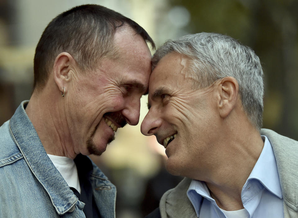 Homosexuelle und heterosexuelle Männer weisen unterschiedliche Gen-Faktoren auf. (Bild: AP Photo)