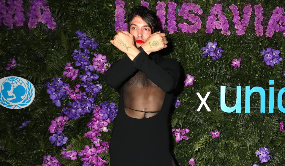 June 2022: Ezra Miller houses young mother in “unsafe environment” for children