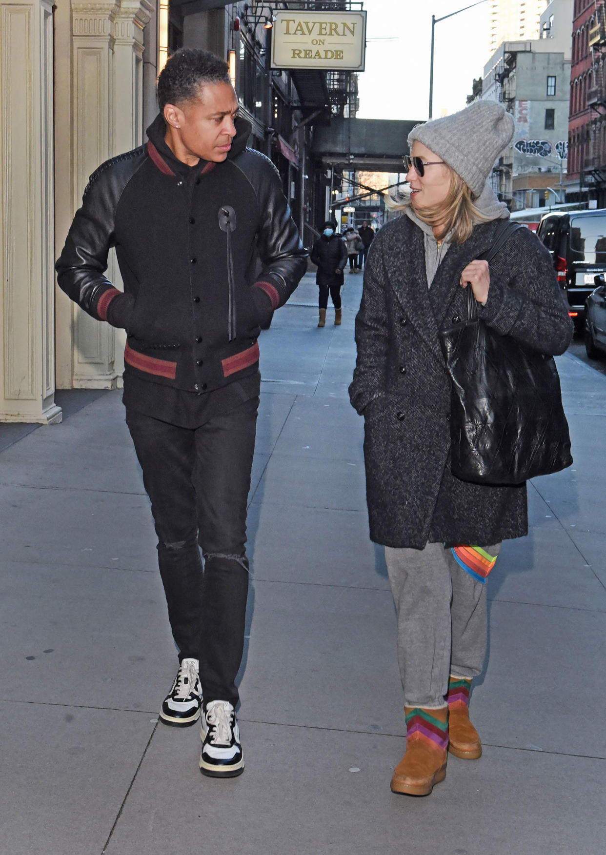 Feature Amy Robach and TJ Holmes Look Cozy in the Cold During New York City Outing