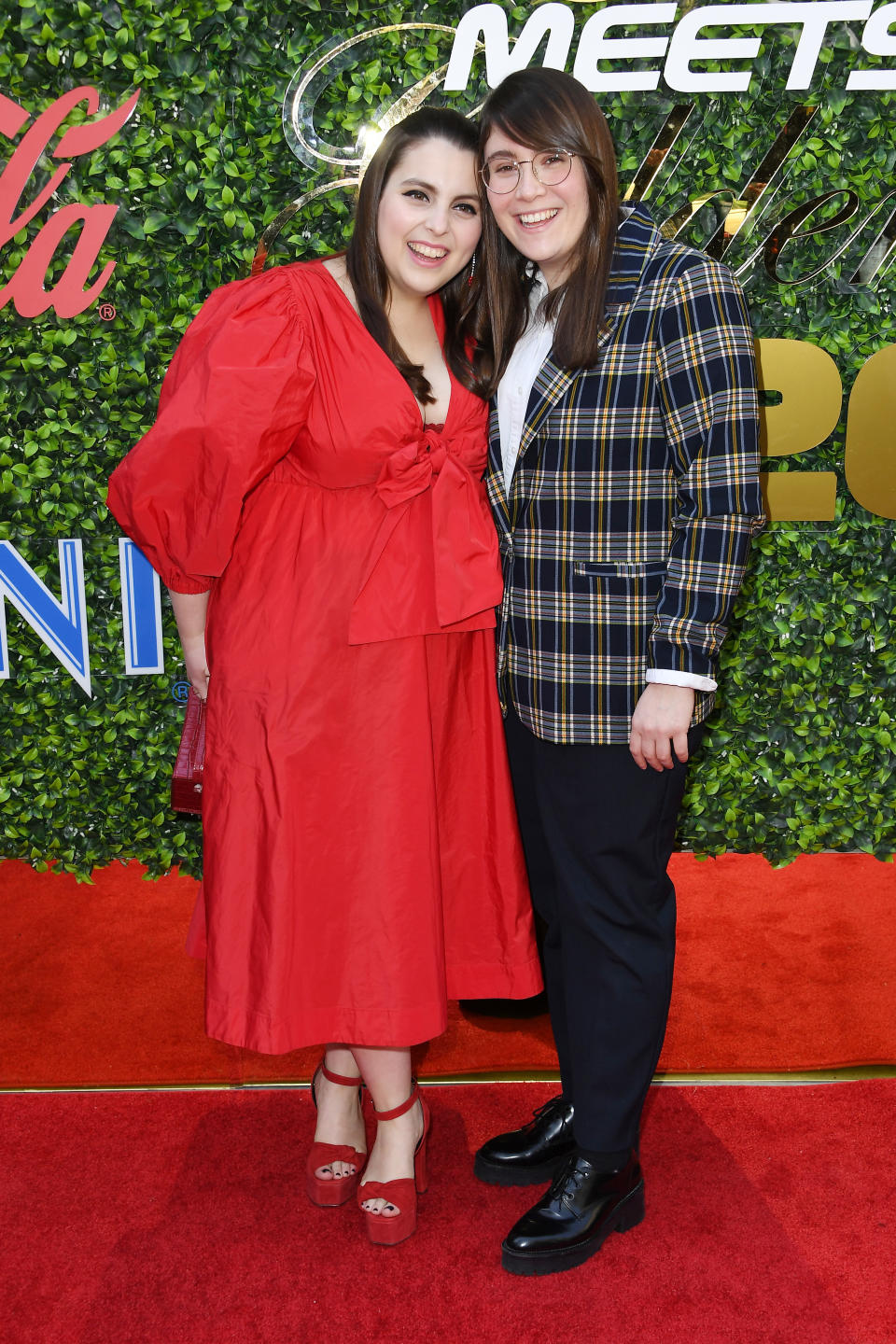 Beanie Feldstein & Bonnie-ChanceRoberts