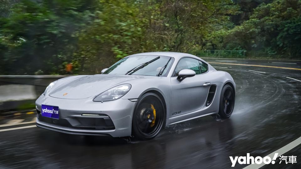 2022 Porsche 718 Cayman GTS 4.0北海試駕！自然進氣真還有搞頭？