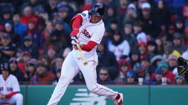 Red Sox complete sweep of Tigers, but Duvall exits with injury