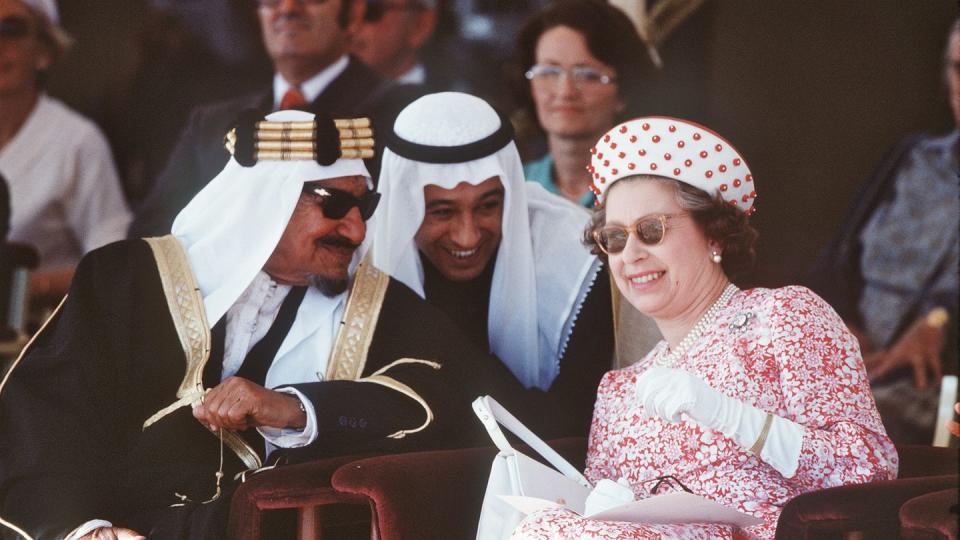 KWT: Queen Elizabeth II visits Kuwait