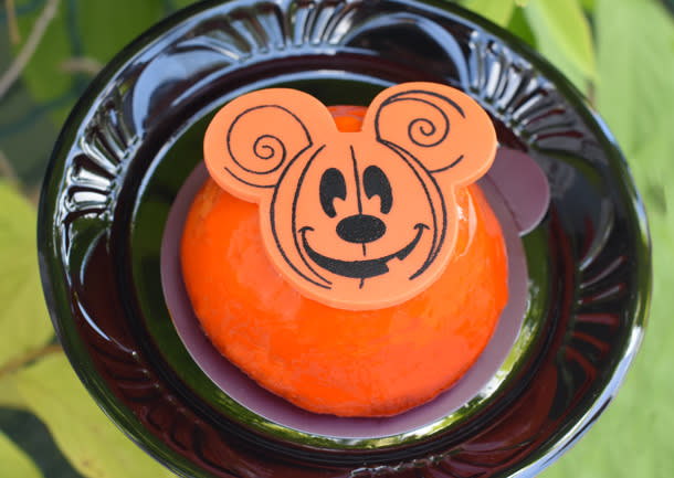 Disney World revealed the next Instagram-worthy dessert — just in time for Halloween