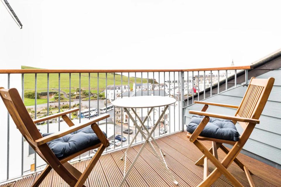 <p>Just a stroll from Ilfracombe's galleries, Michelin-starred dining and coffee shops, this Airbnb in Devon is one for taking in the views from the balcony. The penthouse was once an old Victoria shop and has been renovated to provide a homely pad that's bright and modern.</p><p>There are harbour views from the dining room too and little luxurious include the rain shower, king-sized bed and breakfast bar. <strong><br></strong></p><p><strong>Sleeps</strong>: 2</p><p><strong>Price per night:</strong> £110</p><p><strong>Why we love it: </strong>The cosy yet modern feel that makes it a lovely spot for couples to spend a weekend by the sea. </p><p><a class="link " href="https://go.redirectingat.com?id=127X1599956&url=https%3A%2F%2Fwww.airbnb.co.uk%2Frooms%2Fplus%2F26351687&sref=https%3A%2F%2Fwww.countryliving.com%2Fuk%2Ftravel-ideas%2Fstaycation-uk%2Fg32930188%2Fairbnb-cornwall-devon%2F" rel="nofollow noopener" target="_blank" data-ylk="slk:SEE INSIDE;elm:context_link;itc:0;sec:content-canvas">SEE INSIDE</a><br></p>