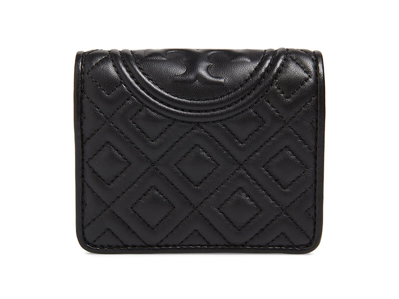 This quilted leather wallet is a great gift for any fashionista. (Photo: Nordstrom)