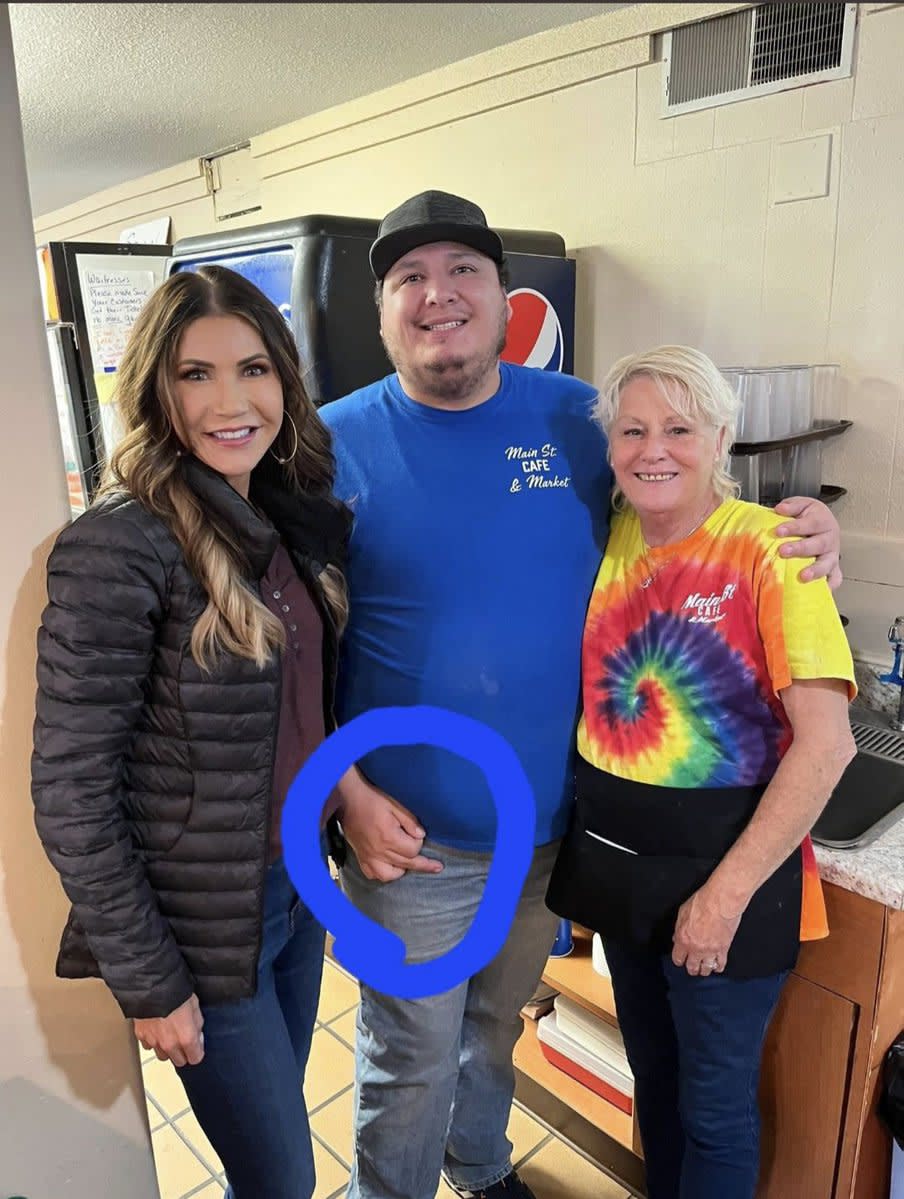 <div class="inline-image__caption"><p>Stefen Monteau, center, is seen here with South Dakota Gov. Kristi Noem.</p></div> <div class="inline-image__credit">Facebook</div>