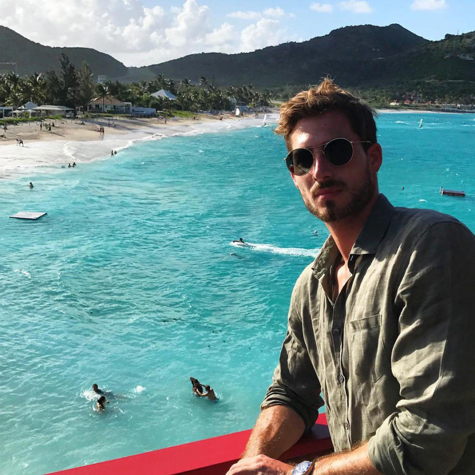 <p>Score! Soccer star Kevin Trapp and his Victoria's Secret model girlfriend Izabel Goulart are soaking up the sun in St. Barth for the holidays. </p>