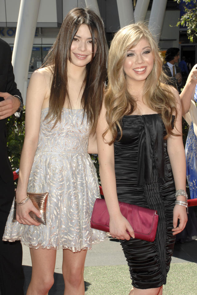 iCarly Reboot Premiere Shared What Happened to Sam Puckett