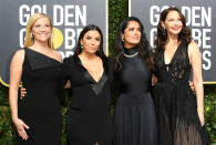 <p>Reese Witherspoon, Eva Longoria, Salma Hayek et Ashley Judd ont posé ensemble dans leurs robes noires. Un symbole lors d’une cérémonie marquée par le spectre des agressions sexuelles à Hollywood. <br>Crédits : AFP </p>