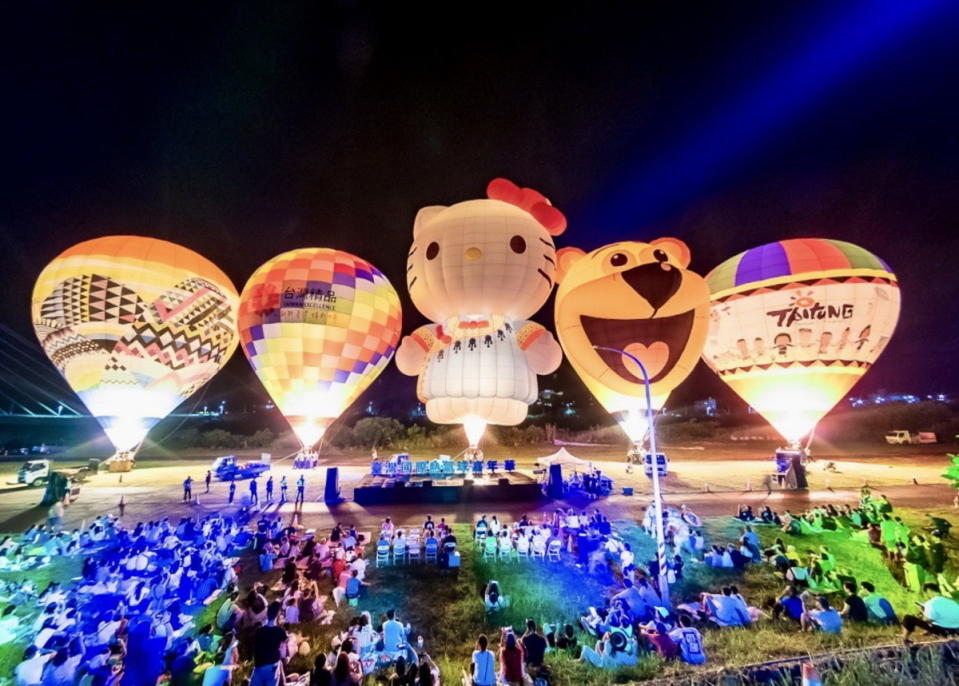 台東「2023熱氣球光雕音樂會」即將進入尾聲，即將在28日於鹿野高台舉行閉幕光雕音樂會。(圖為知本場資料照)   圖：台東縣政府／提供