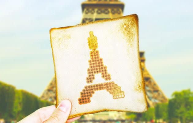 You can print the weather in any country printed on your toast. Photo: Instagram/toasteroid_