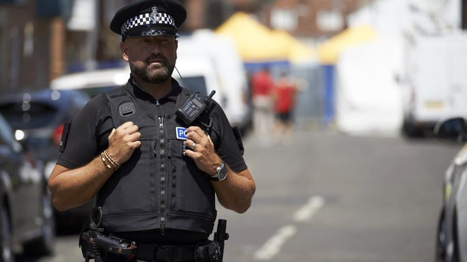 Un policier à Salisbury.  -  NIKLAS HALLE'N / AFP