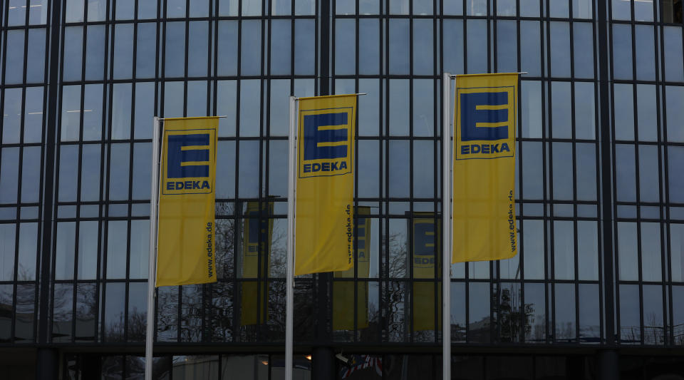 Bundesweiter Warenrückruf bei Edeka. (Bild: Jeremy Moeller/Getty Images)