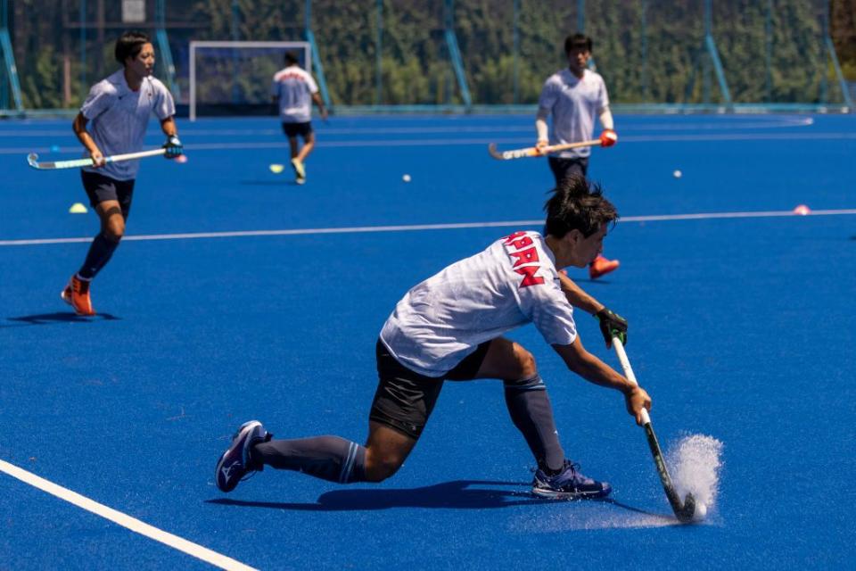<p>In spirit, field hockey is a little bit like lacrosse—it's the random sport you tried in your freshman year of high school and quit a few weeks later. It looks cool! Just maybe not something you'll stick with. </p>