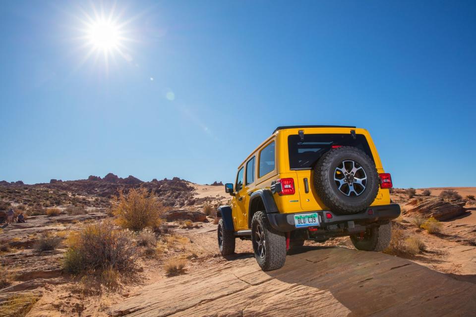 <p>2020 Jeep Wrangler Unlimited Rubicon EcoDiesel</p>