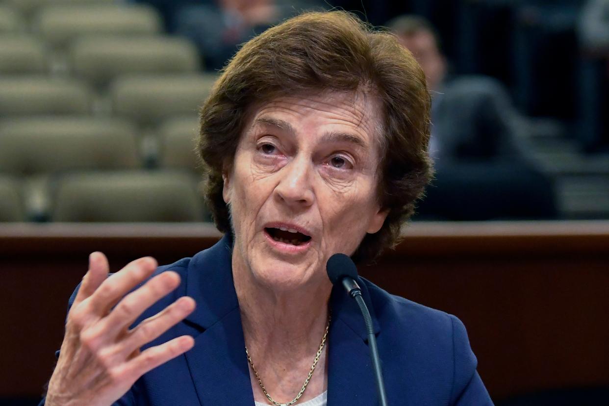 Elizabeth Holtzman