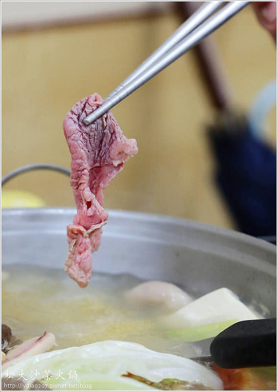 【食記│台南】松大沙茶豬牛肉爐~台南隱藏版沙茶火鍋，內行人才知道的美味!
