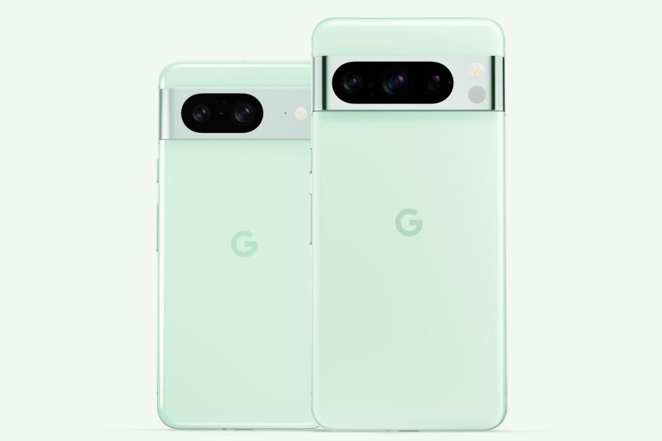 A render of the Google Pixel 8 and Pixel 8 Pro in a Mint color.