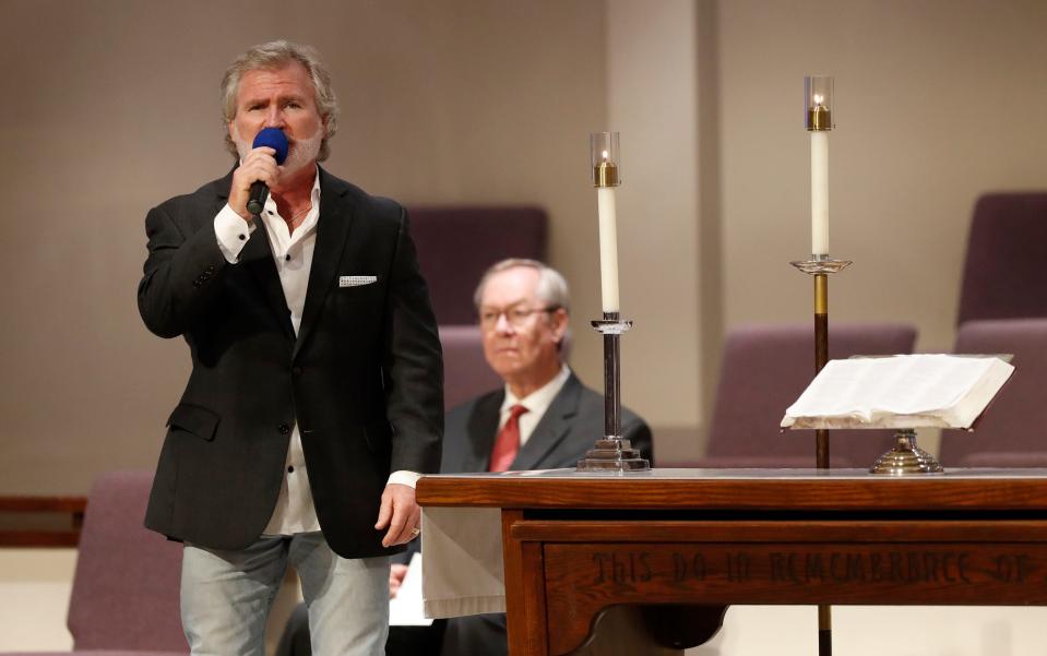 Jeff McCreight sings at a Memorial Day Service at Second Baptist church Sunday, May 29, 2022.