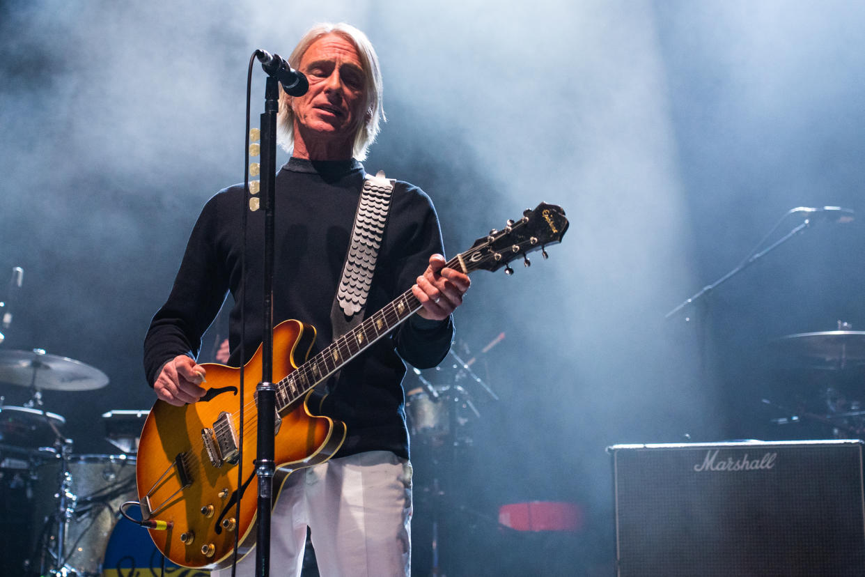 LONDON, ENGLAND - APRIL 24: Paul Weller performs at O2 Academy Brixton on April 24, 2022 in London, England. (Photo by Lorne Thomson/Redferns)