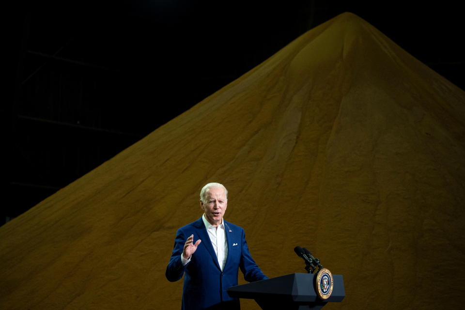 U.S. President Joe Biden speaks while visiting a POET Bioprocessing plant in Menlo, Iowa, U.S., April 12, 2022. REUTERS/Al Drago