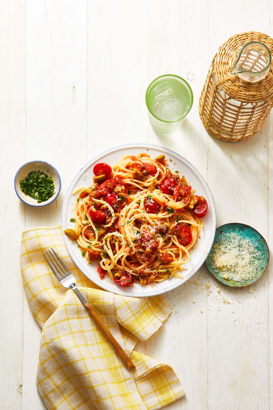 3) Pasta with No-Cook Tomato Sauce