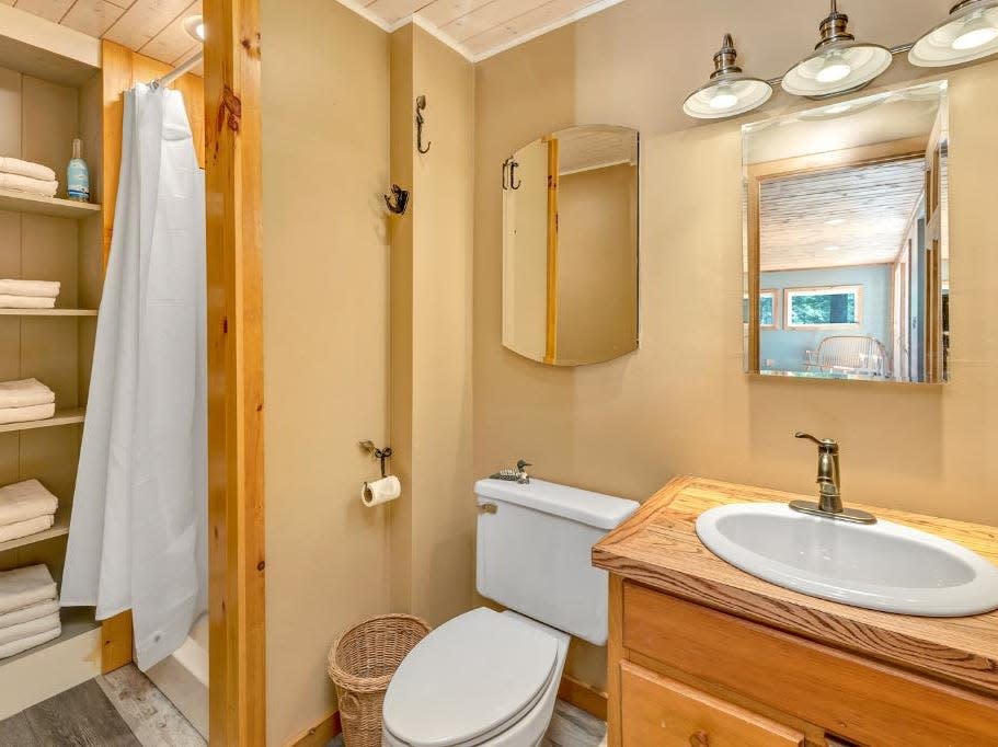 One of the bathrooms of the island residence