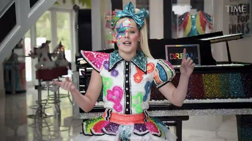 JoJo Siwa first publicly opened up about joining the LGBTQ community in January.