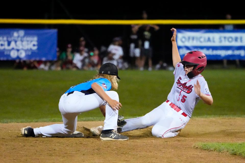 Aug 10, 2022; Bristol, CT, USA; Toms River East shortstop Jayce Cappello (17) tags out Connecticut Will Hathaway (5) attempting to steal second base during the sixth inning at Bartlett Giamatti Little League Leadership Training Center. Mandatory Credit: Gregory Fisher-USA TODAY Sports